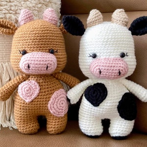 cow doll, hand-knit crochet amigurumi